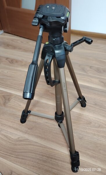 Vand set foto complet, gata de utilizare ideal pentru incepatori/ pasionati